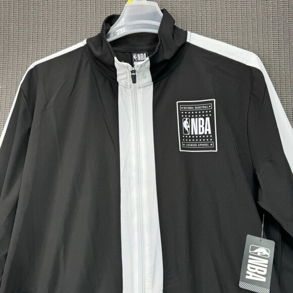 NBA Licensed Apparel Upswing Jacket Mens L Black & White Lightweight Windbreaker - Picture 2 of 9